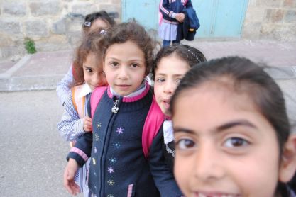 Tel Rumeida children